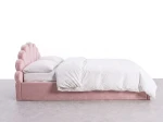 Łóżko dziecięce tapicerowane 120x200 z pojemnikiem i stelażem różowy Velvet Kids Line 3 Muszelka